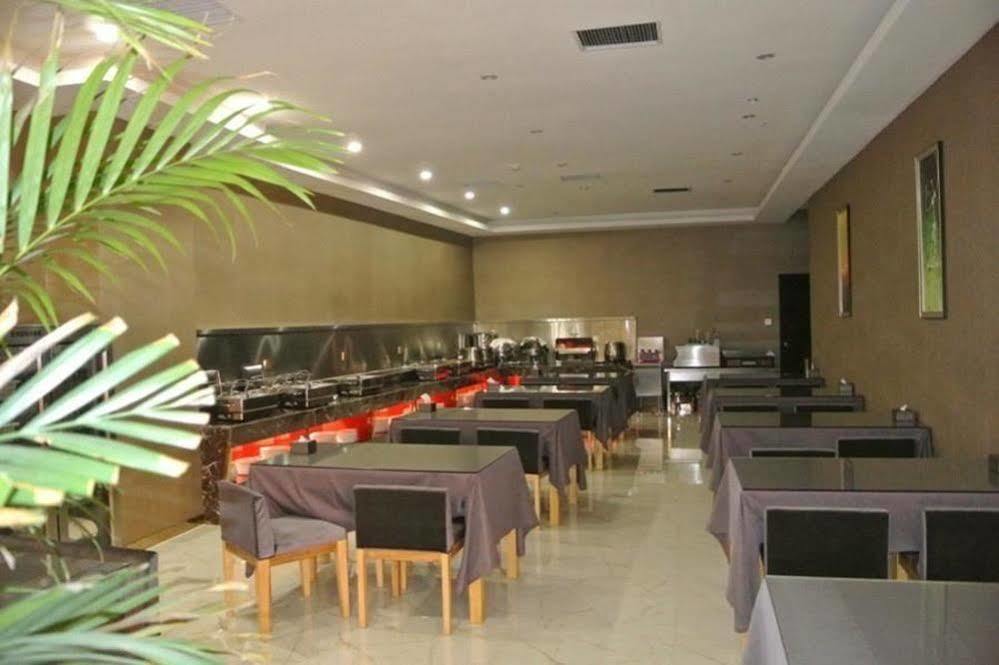 Art Hotel Vienna- Luoyang Luoyang  Exterior photo